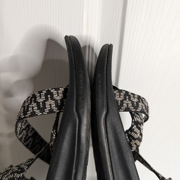 Chaco Z1 Womens Shoes Classic Sports Outdoor Hiking Sandals Size 9 US Black - Picture 7 of 10